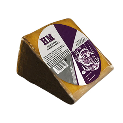 Christmas Offer - CHEESE ARTISAN CURED MIXTURE OF RAW MILK IN BUTTER 8 MONTHS (Queso Curado en Manteca Ibérica) Cured cheese made from sheep's, goat's and raw cow's milk matured in Iberian lard